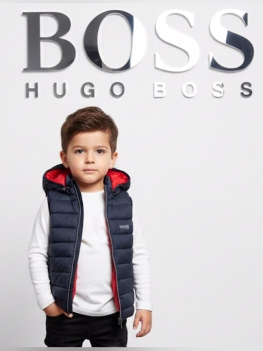 Authentic Hugo Boss boys designer reversible hooded puffer winter vest sz 4